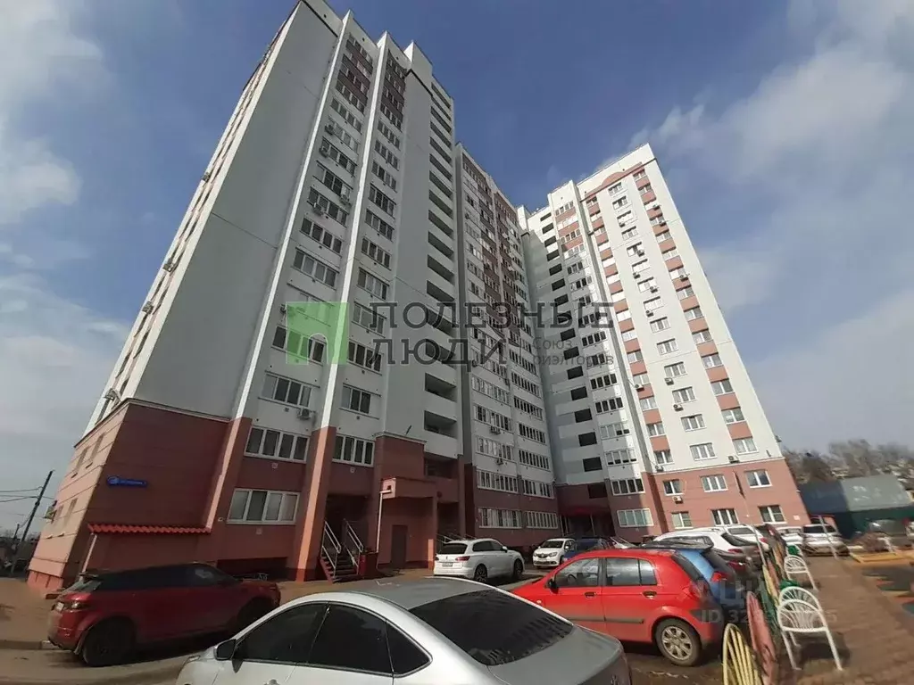 3-к кв. Орловская область, Орел Лазурная ул., 7 (90.0 м) - Фото 1