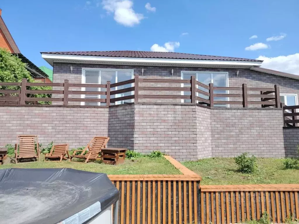 Дом в Воронежская область, Борисоглебск ул. Орджоникидзе, 100 (90 м) - Фото 0