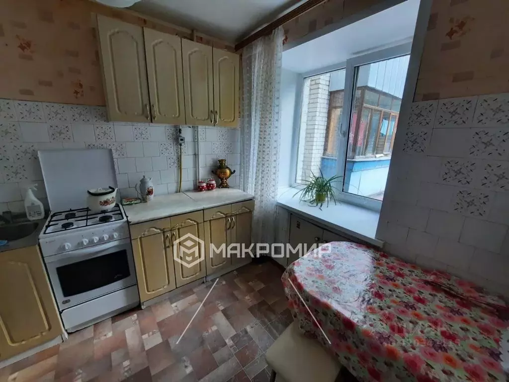 3-к кв. Брянская область, Брянск Киевская ул., 44А (60.1 м) - Фото 0