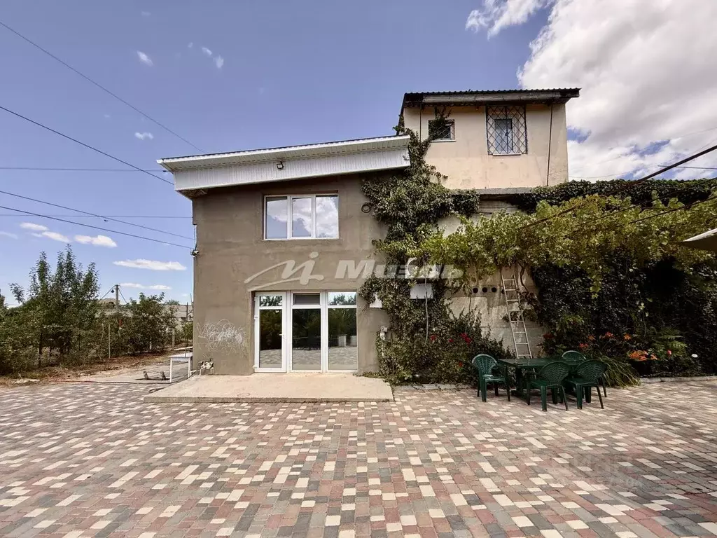 Дом в Крым, Симферопольский район, Молодежное пгт ул. Школьная (80 м) - Фото 2