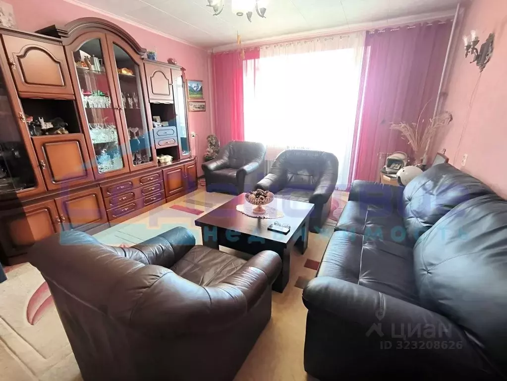 3-к кв. Омская область, Омск Машиностроительная ул., 7 (67.8 м) - Фото 2