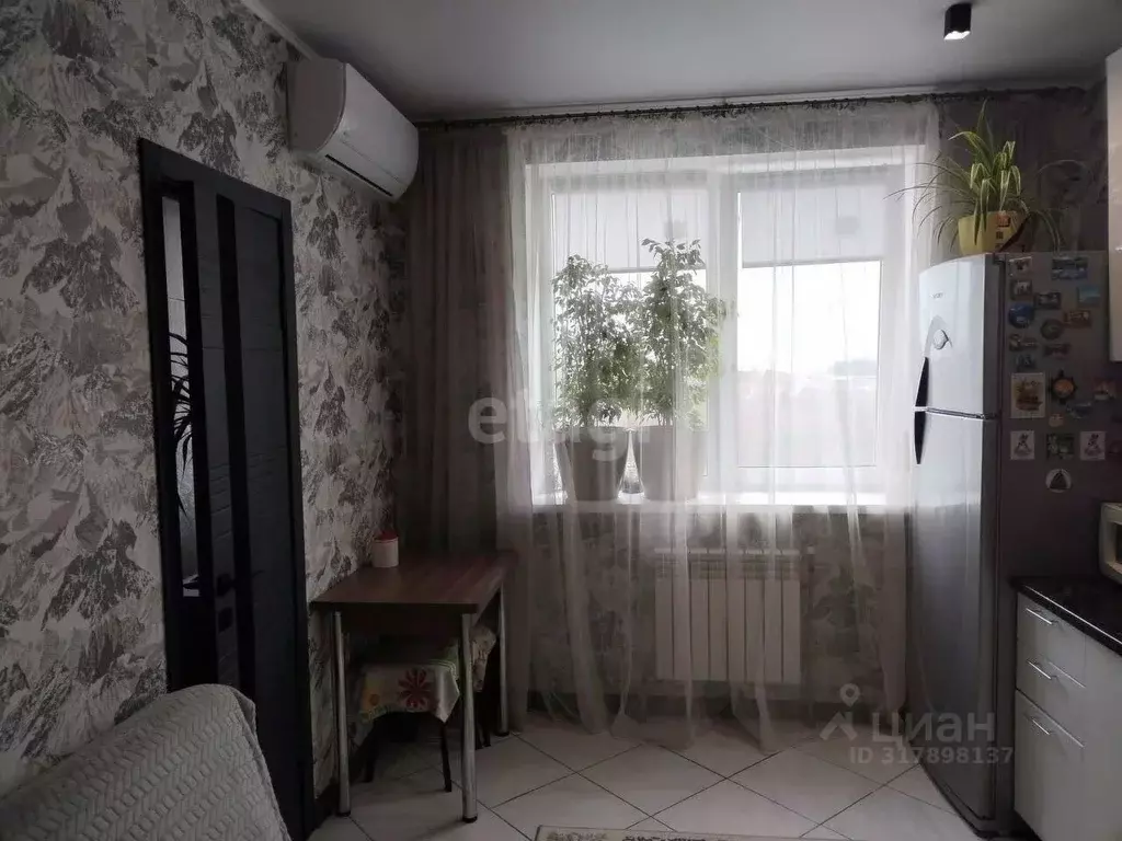 1-к кв. Ростовская область, Ростов-на-Дону пер. Крючкова, 3 (45.0 м) - Фото 0