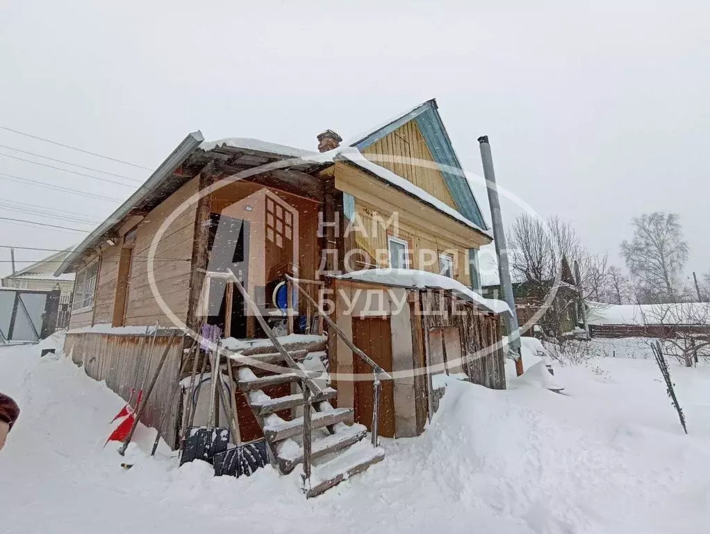 Дом в Пермский край, Чайковский 2-й проезд, 5 (70 м) - Фото 1