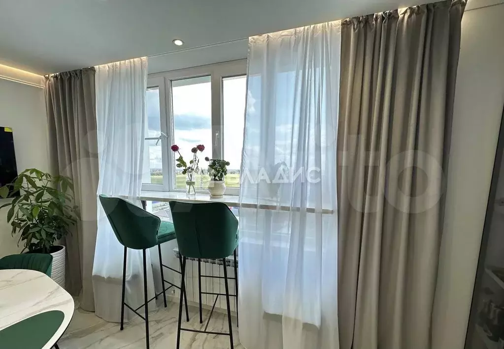 2-к. квартира, 70,6 м, 14/18 эт. - Фото 1