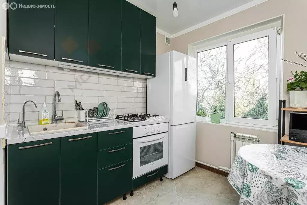 3-комнатная квартира: Краснодар, Ставропольская улица, 125 (55 м) - Фото 1