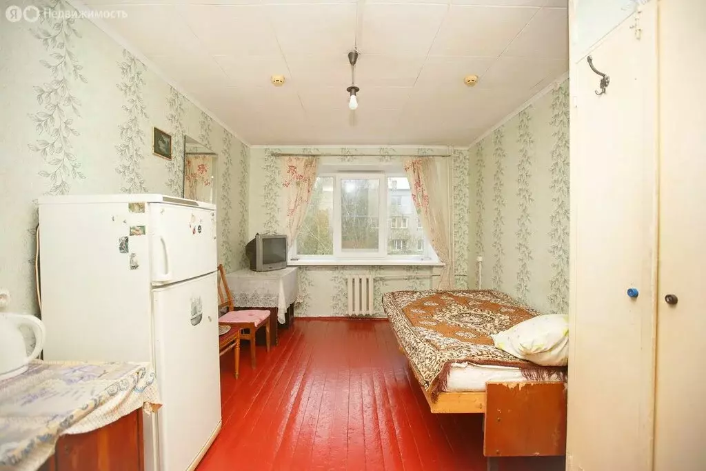 1к в 10-комнатной квартире (13.3 м) - Фото 1