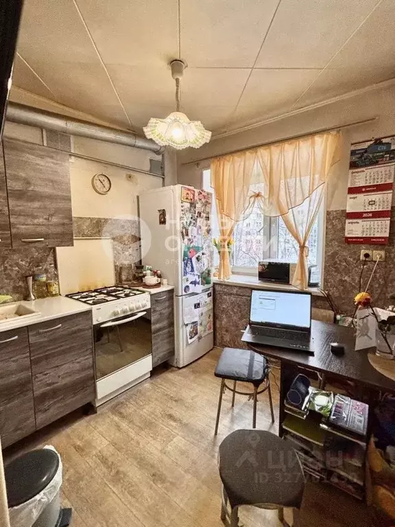 1-к кв. Свердловская область, Екатеринбург ул. Авиаторов, 7 (30.6 м) - Фото 1