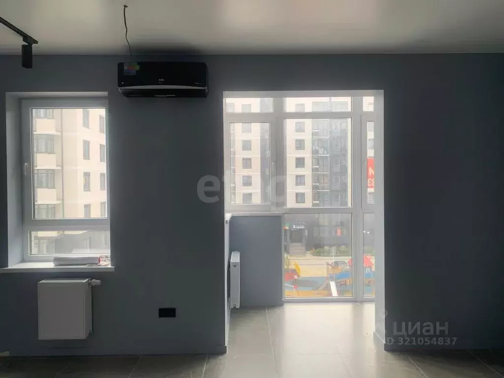 Студия Краснодарский край, Темрюк Дальняя ул., 30 (29.9 м) - Фото 1