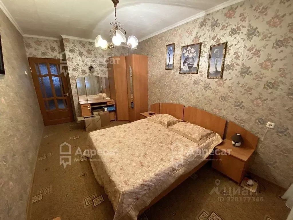3-к кв. Волгоградская область, Волгоград ул. Землячки, 26 (66.5 м) - Фото 1
