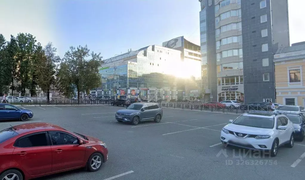 Торговая площадь в Пермский край, Пермь ул. Куйбышева, 37 (30 м) - Фото 2