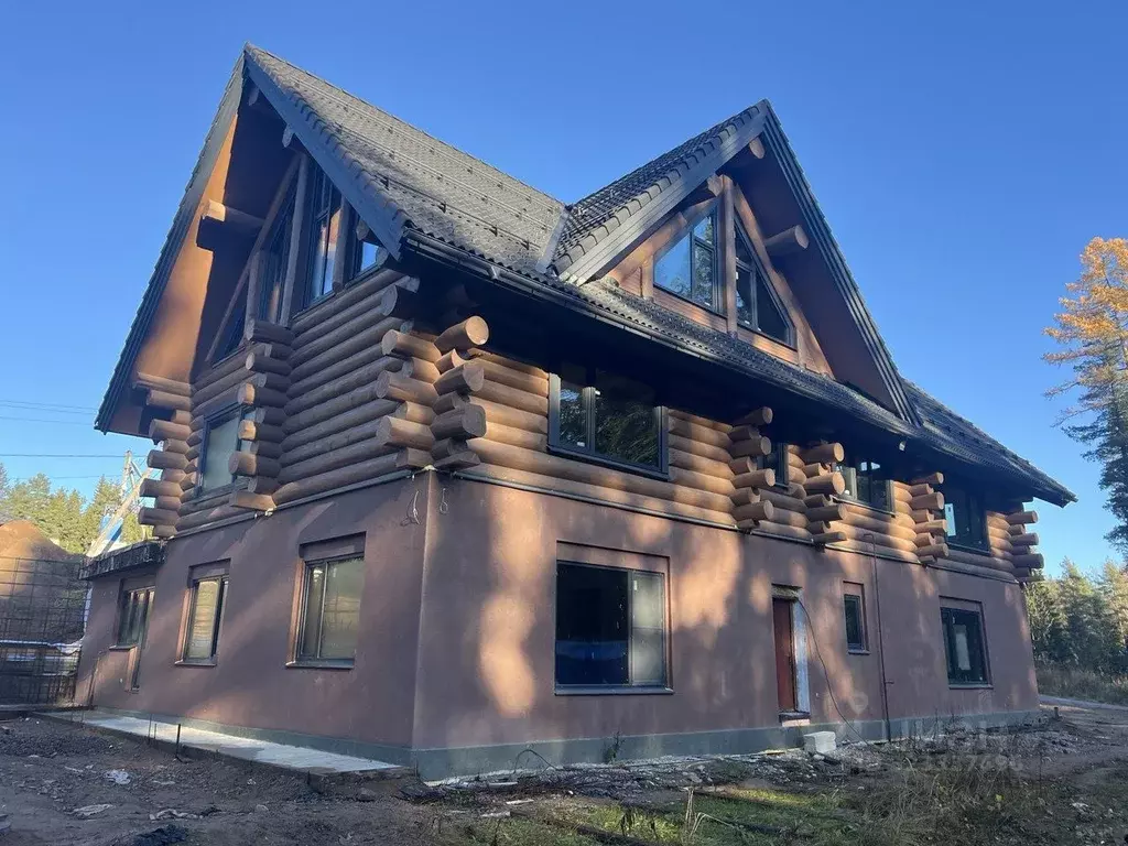 Дом в Ленинградская область, Выборгский район, Полянское с/пос, пос. ... - Фото 1