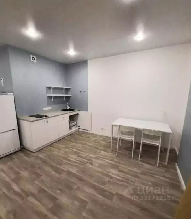 Студия Калужская область, Обнинск просп. Ленина, 137к4 (28.0 м) - Фото 1