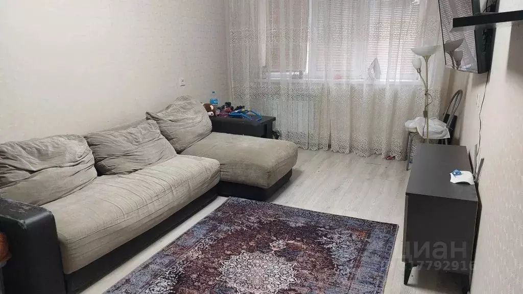 2-к кв. Крым, Керчь ул. 1-й Пятилетки, 35 (47.0 м) - Фото 0