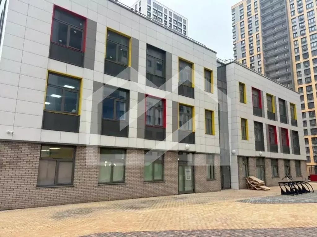 Помещение свободного назначения в Москва Тагильская ул., 4 (2129 м) - Фото 1