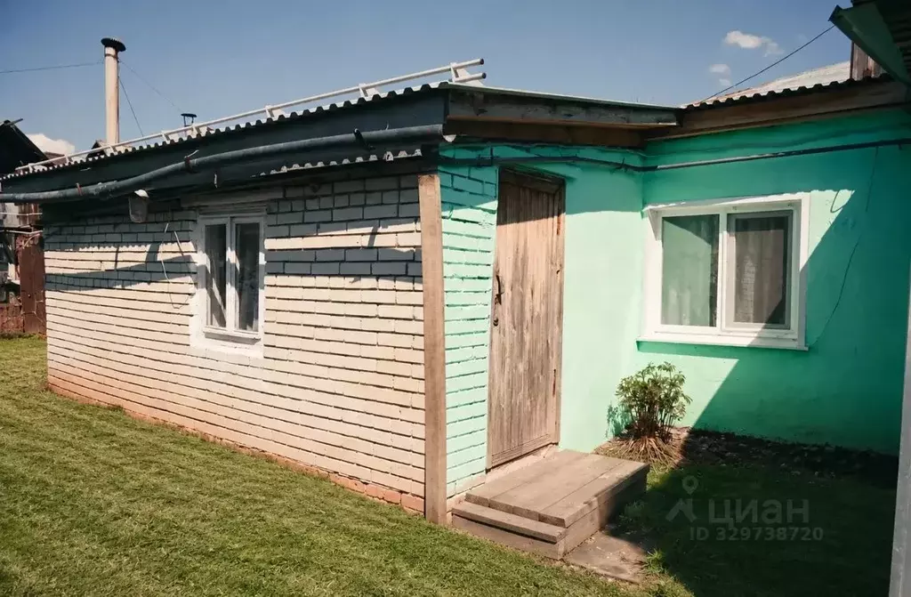 3-к кв. Пензенская область, Кузнецк Ульяновская ул., 86 (61.0 м) - Фото 1