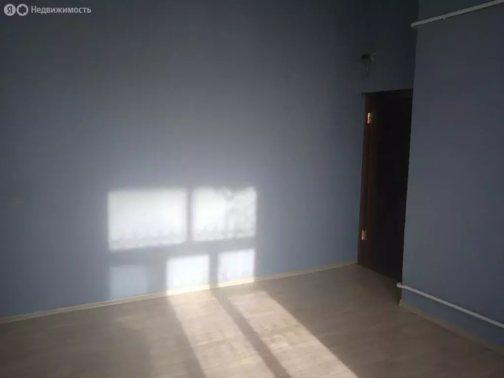 3-комнатная квартира: село Винсады, посёлок Карьер, 13 (62.1 м) - Фото 2