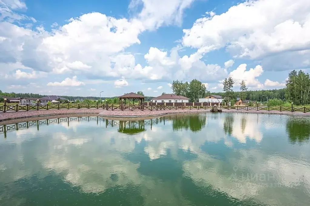 Коттедж в Свердловская область, Сысертский городской округ, с. Кашино, ... - Фото 1