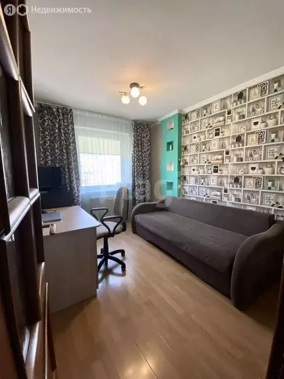 3-комнатная квартира: Калининград, улица Куйбышева, 65А (71.1 м) - Фото 1