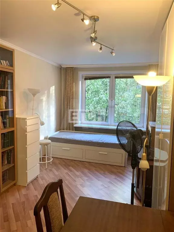 1-к. квартира, 32 м, 2/9 эт. - Фото 1