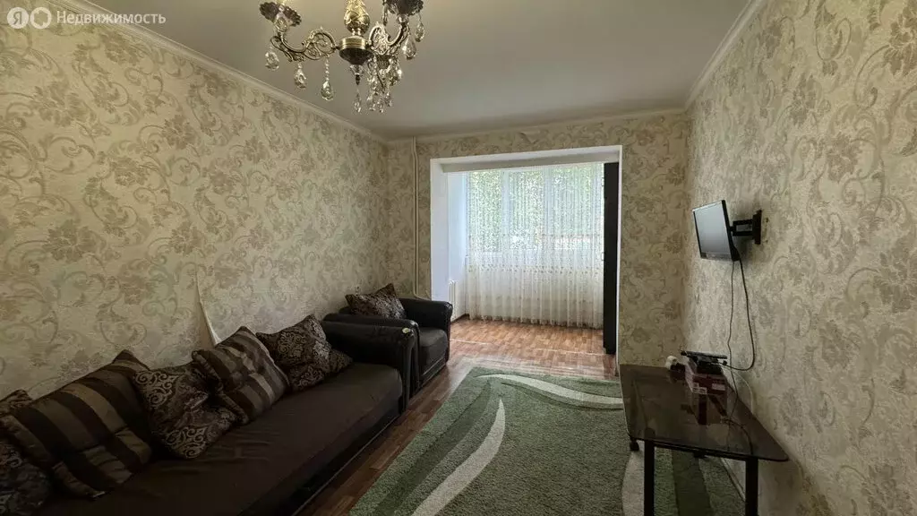 1-комнатная квартира: Владикавказ, улица Генерала Дзусова, 38 (33.1 м) - Фото 0