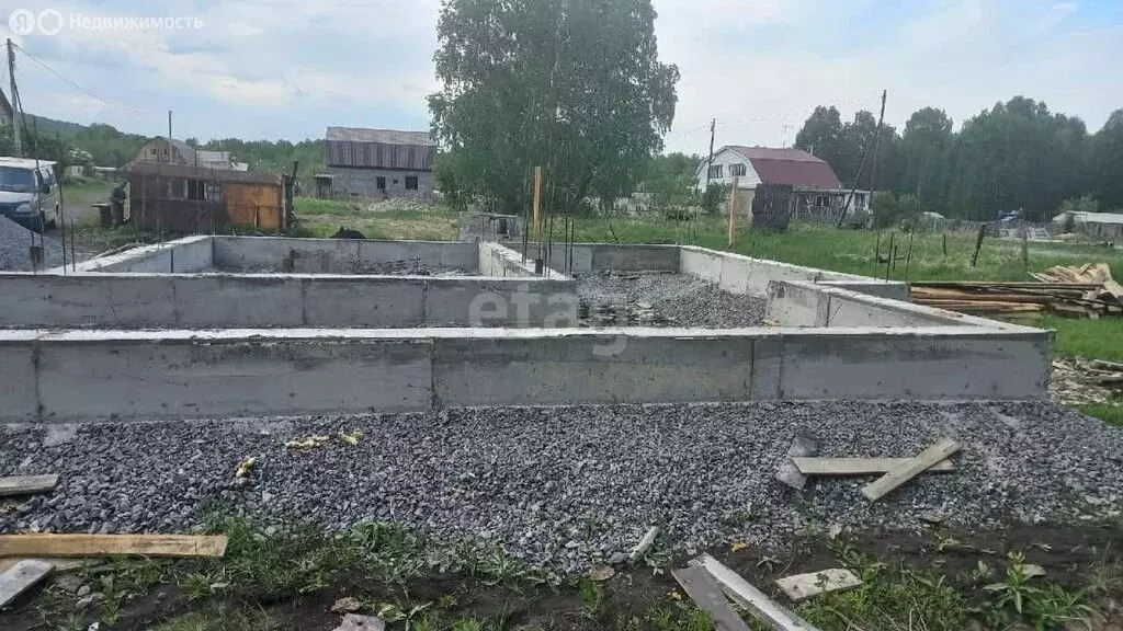 Участок в городской посёлок Мазульский, Солнечная улица (6.1 м) - Фото 0