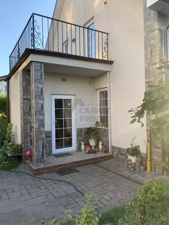 Дом в Калининградская область, Калининград пер. Ломоносова, 7Б (180 м) - Фото 1