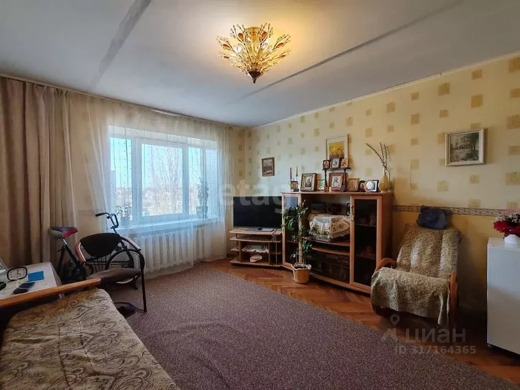 3-к кв. Краснодарский край, Ейск Баррикадная ул. (70.5 м) - Фото 0