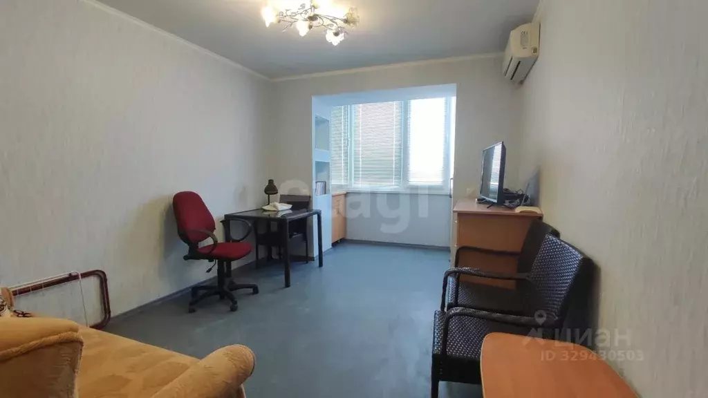 Студия Крым, Сакский район, Новофедоровка пгт ул. Марченко (18.3 м) - Фото 1