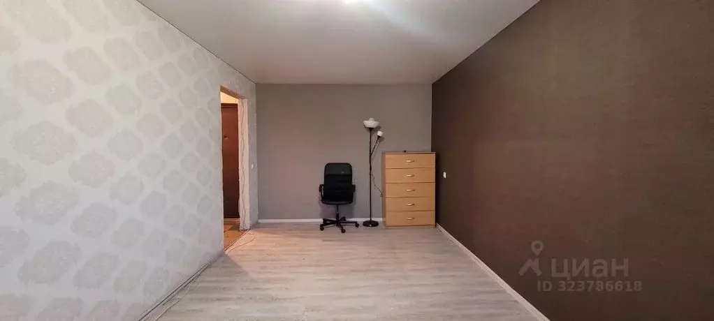 1-к кв. Омская область, Омск ул. Суровцева, 102 (29.7 м) - Фото 2