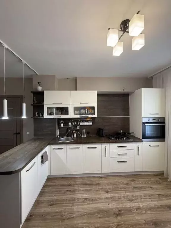 3-к кв. Новгородская область, Великий Новгород Большая Московская ул., ... - Фото 1