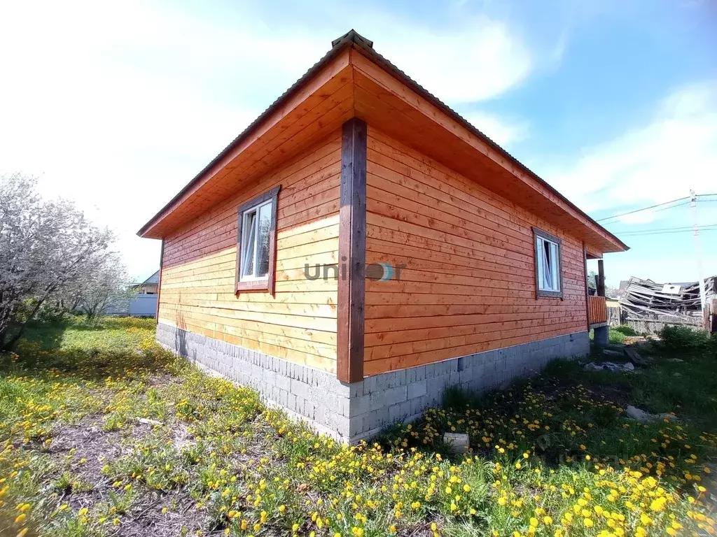 Дом в Башкортостан, Иглинский сельсовет, с. Иглино ул. 8 Марта, 80 ... - Фото 1