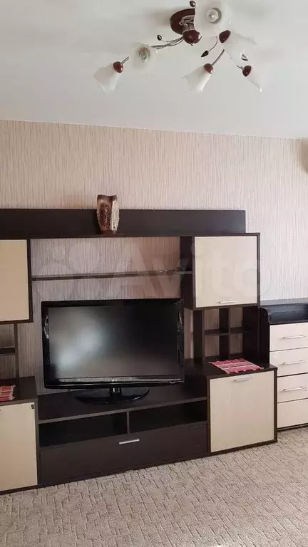 1-к. квартира, 50 м, 7/10 эт. - Фото 0