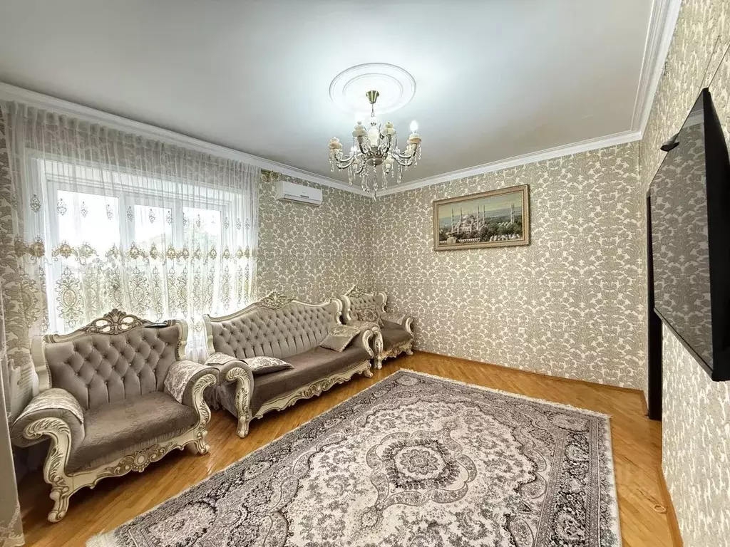 2-к кв. Дагестан, Махачкала ул. Кара Караева, 13 (66.0 м) - Фото 1