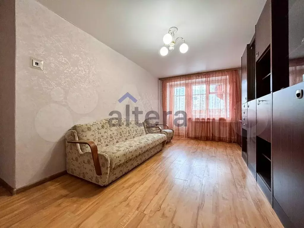 3-к. квартира, 58 м, 2/5 эт. - Фото 0