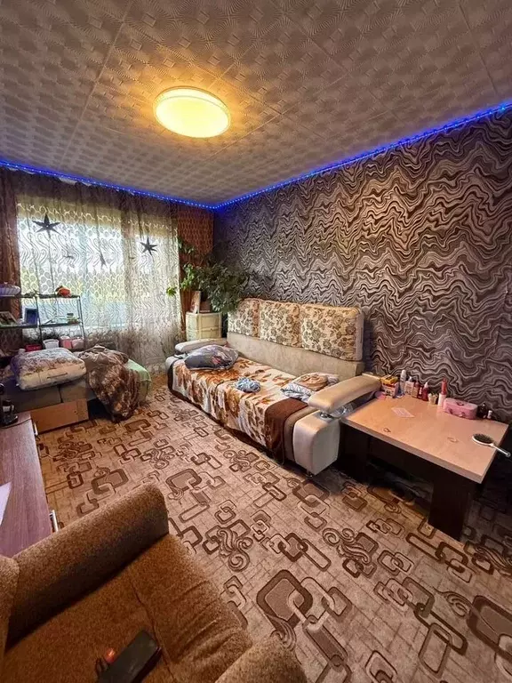 2-к. квартира, 44 м, 5/5 эт. - Фото 1