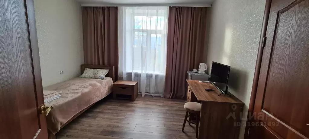 Комната Свердловская область, Карпинск ул. Ленина, 102 (35.0 м) - Фото 0
