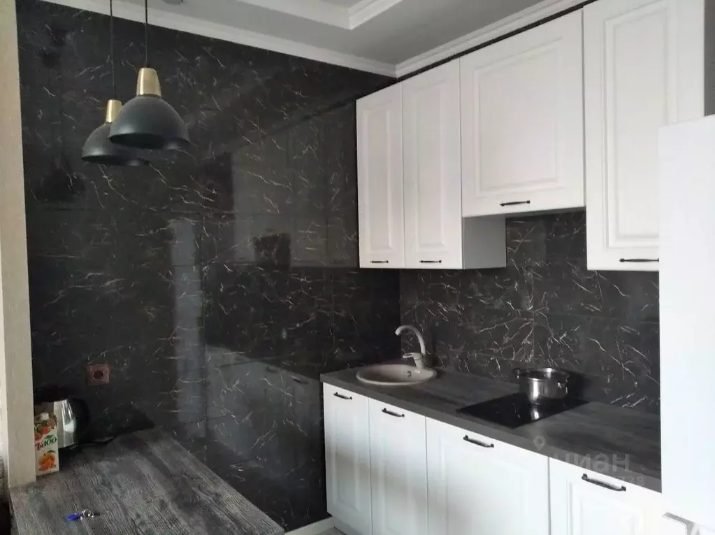 Студия Оренбургская область, Оренбург Уральская ул., 2/16 (25.9 м) - Фото 1