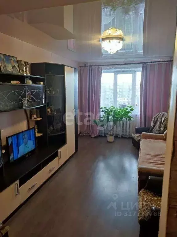 3-к кв. Крым, Симферополь ул. Маршала Жукова (63.0 м) - Фото 0