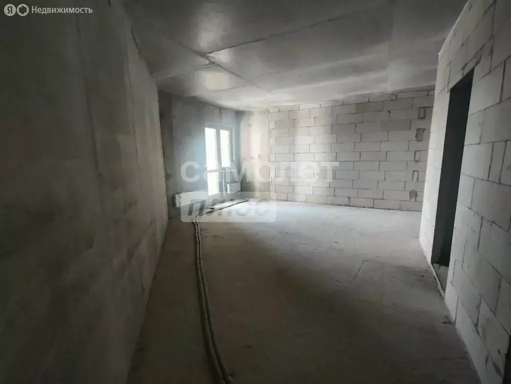 Квартира-студия: Наро-Фоминск, улица Новикова, 20 (37.5 м) - Фото 1