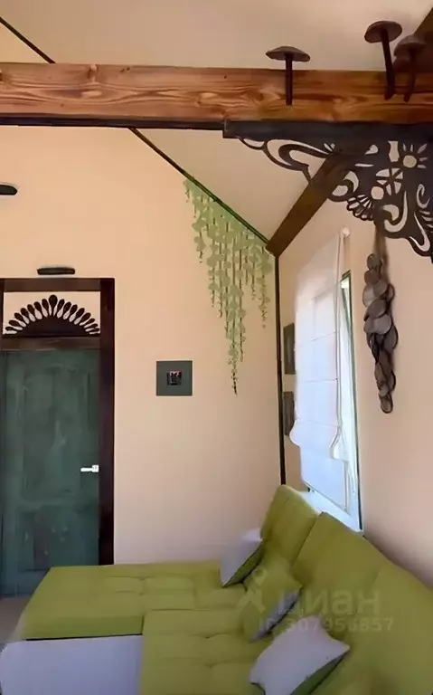 Дом в Крым, Бахчисарайский район, Куйбышевское с/пос  (90 м) - Фото 1