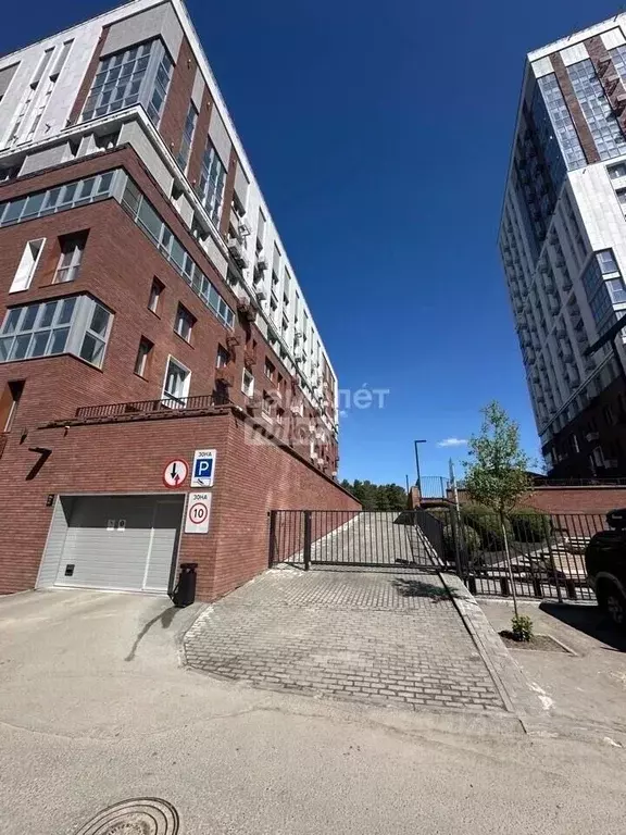 2-к кв. Омская область, Омск ул. Красный Путь, 155к3 (79.2 м) - Фото 1