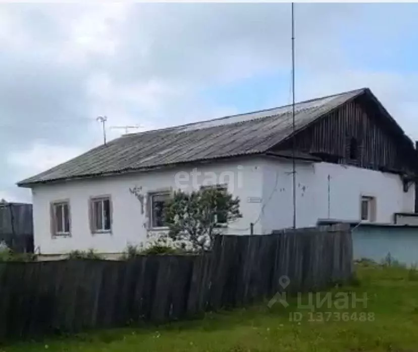 Дом в Амурская область, Бурейский муниципальный округ, с. Родионовка ... - Фото 0