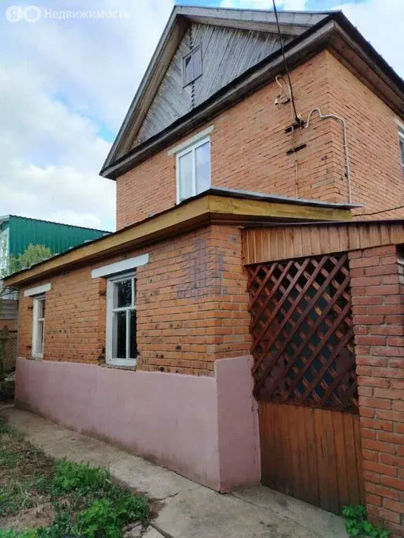 Дом в посёлок городского типа Кугеси, Дачный переулок (104.3 м) - Фото 1