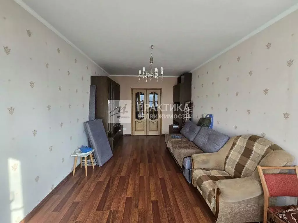 Продается 3-комнатная квартира - Фото 1