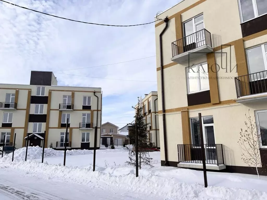 3-комнатная квартира: Магнитогорск, Сочинская улица, 5 (100 м) - Фото 2