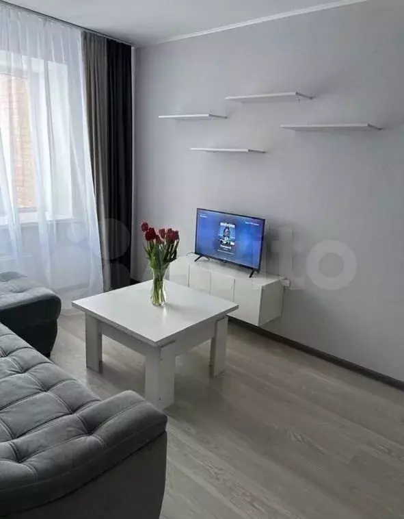 1-к. квартира, 35,7 м, 8/10 эт. - Фото 1