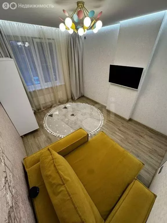 2-комнатная квартира: Москва, район Троицк, улица Яворки, 1к1 (53.5 м) - Фото 1