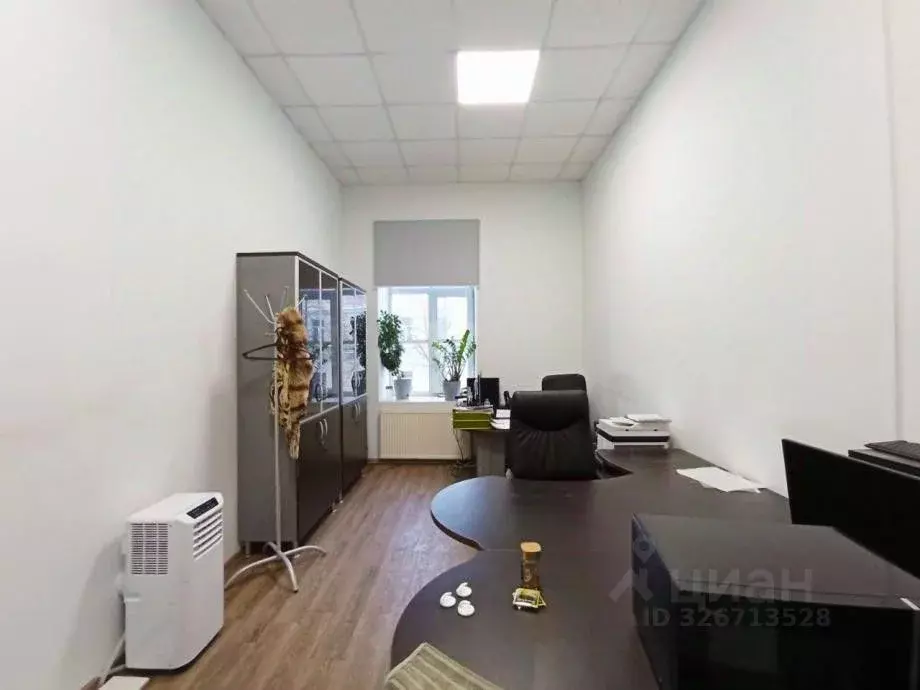 Офис в Санкт-Петербург 17-я Васильевского острова линия, 4-6Е (42 м) - Фото 1