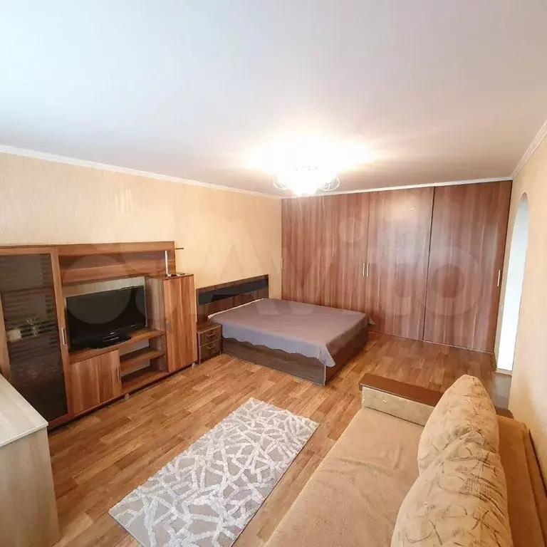 1-к. квартира, 40 м, 5/10 эт. - Фото 1
