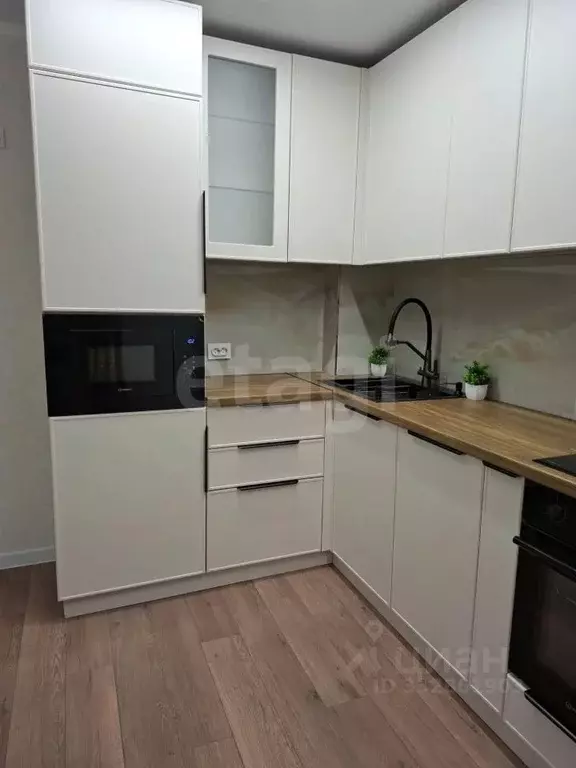 2-к кв. Чувашия, Чебоксары ул. Константина Иванова, 79 (55.6 м) - Фото 1